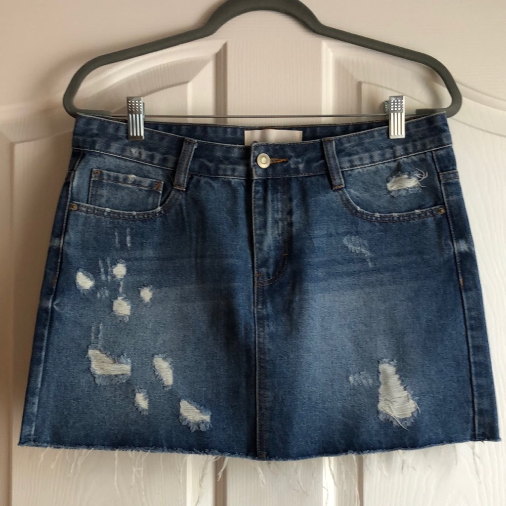 The impeccable pig mini skirt